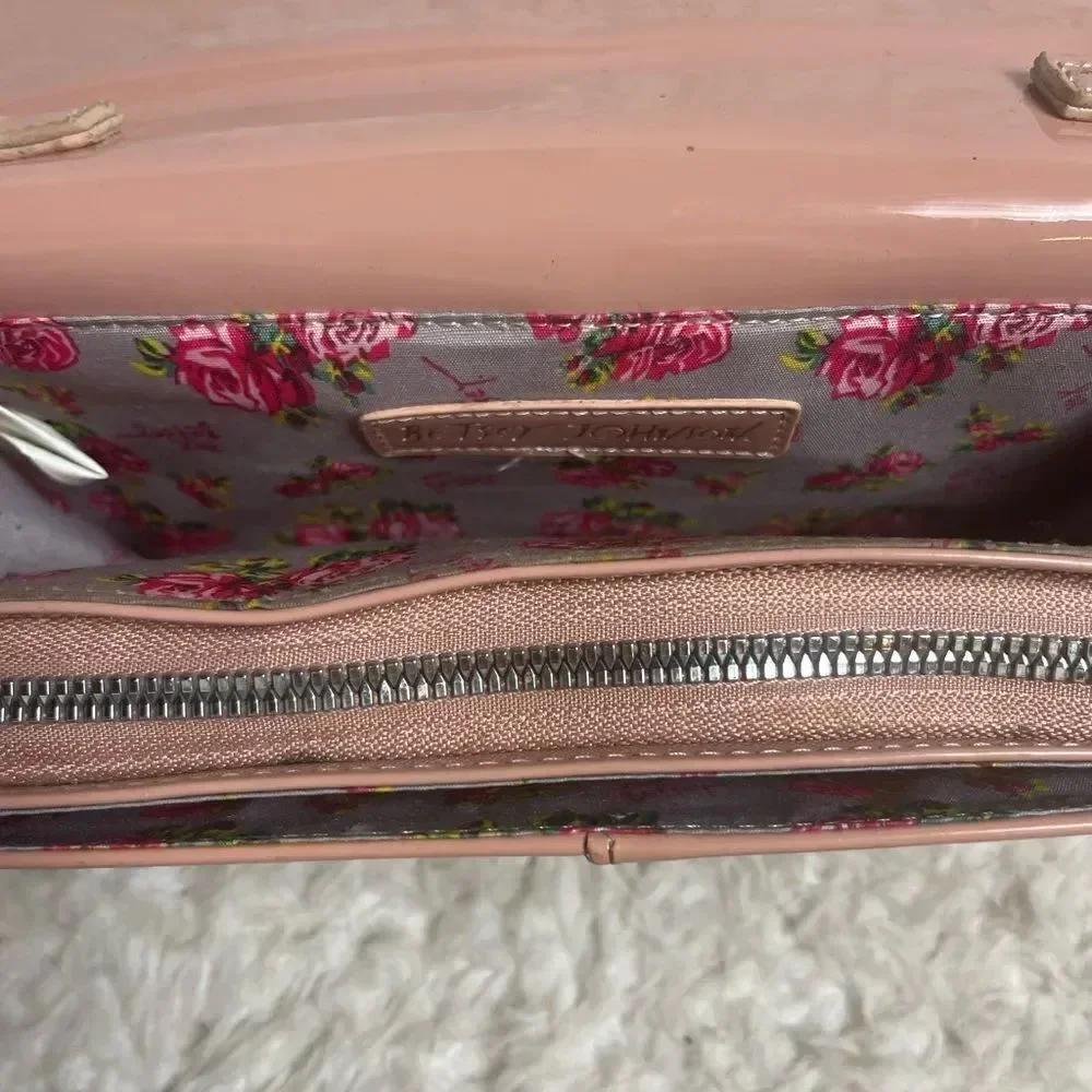 Betsey Johnson synthetic heart embossed pink patent crossbody bag Bow accent